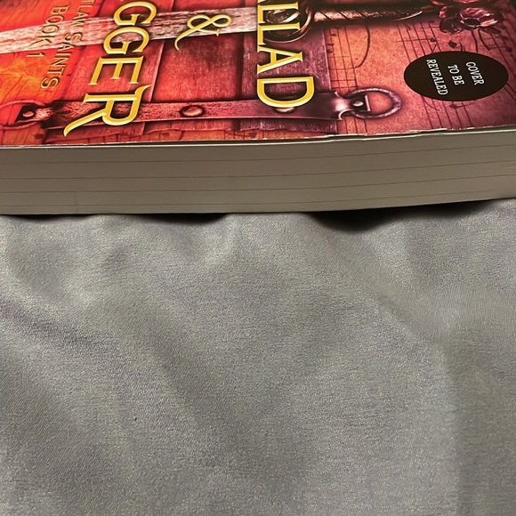 Ballad & Dagger: Outlaw Saints Book 1 by Daniel Jose Older paperback - Picture 3 of 6